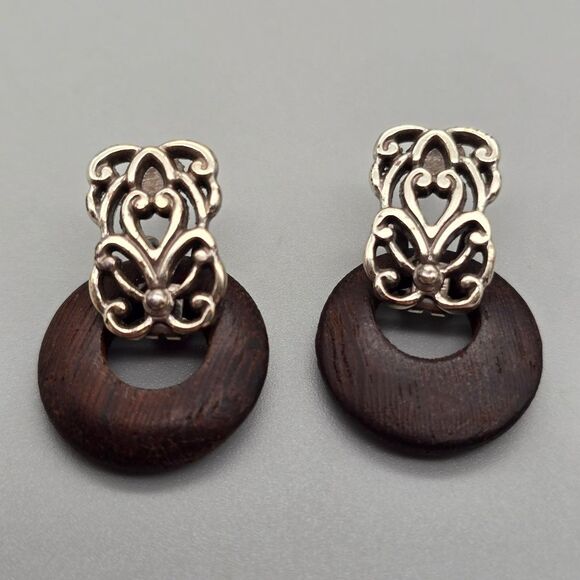 Elegant Silver and Brown Earrings - Picture 1 of 2